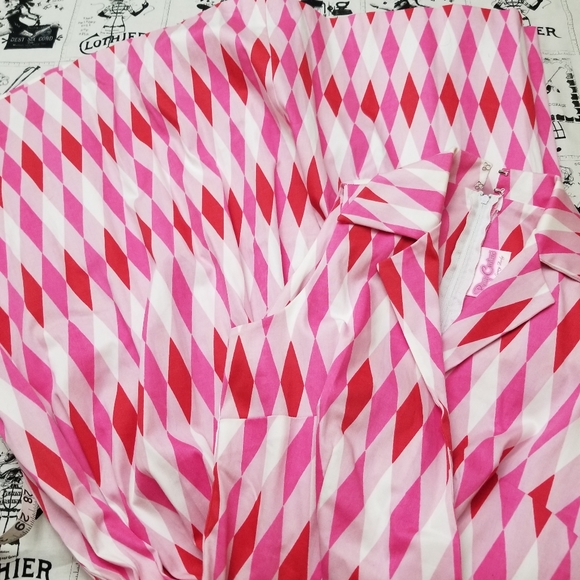 XS Pink harlequin Edie Dress Pinup Couture - Picture 5 of 9